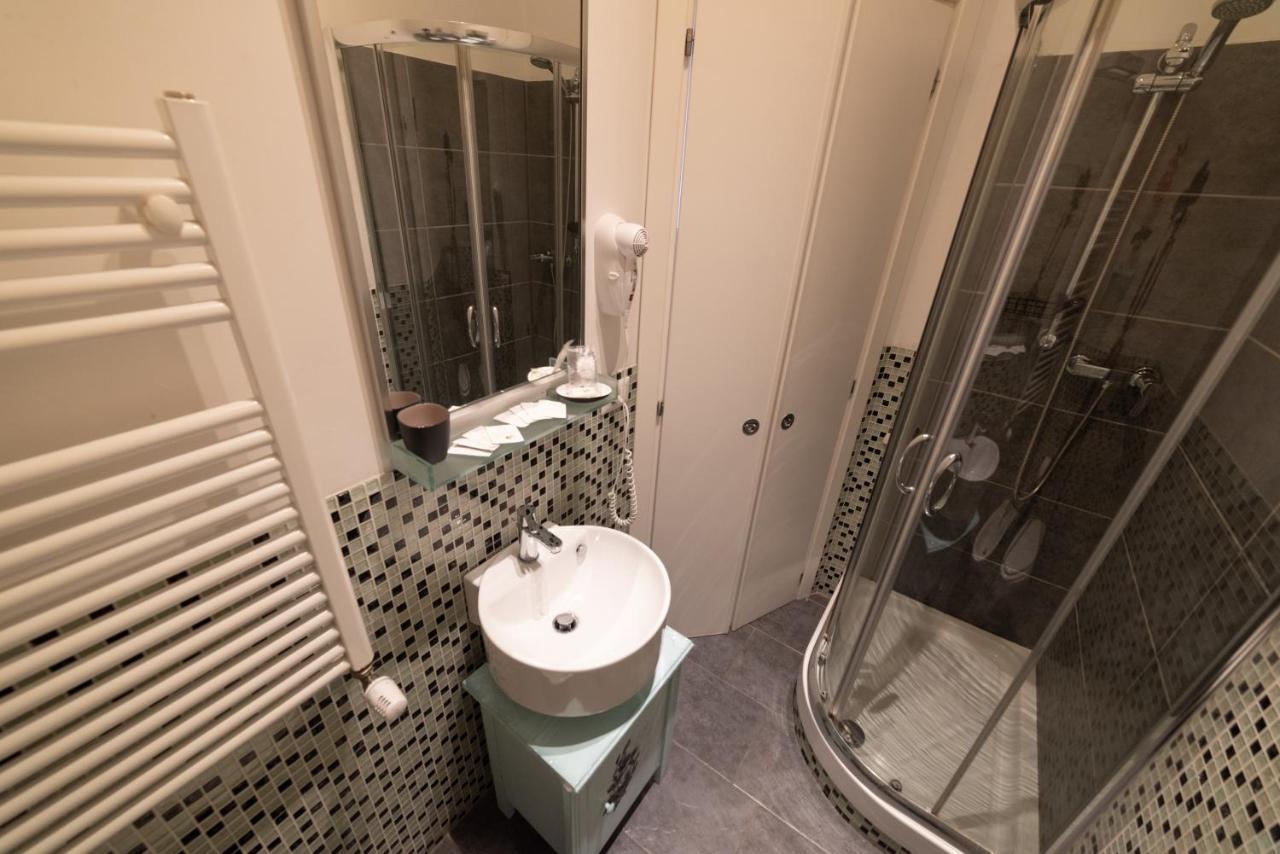Bed and breakfast Cento Passi Dal Vaticano 3*